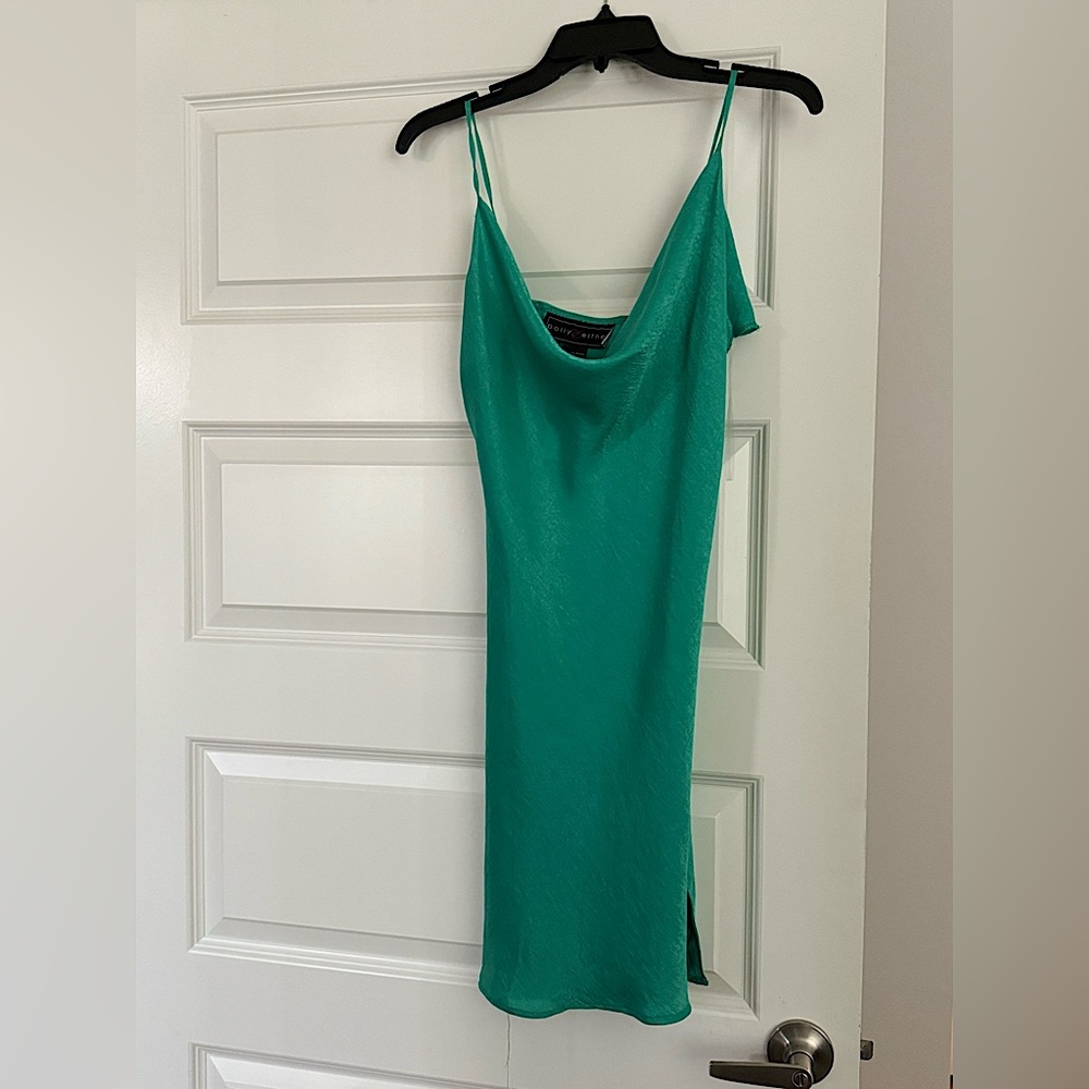 Teal mini cocktail dress / WORN ONCE 😍